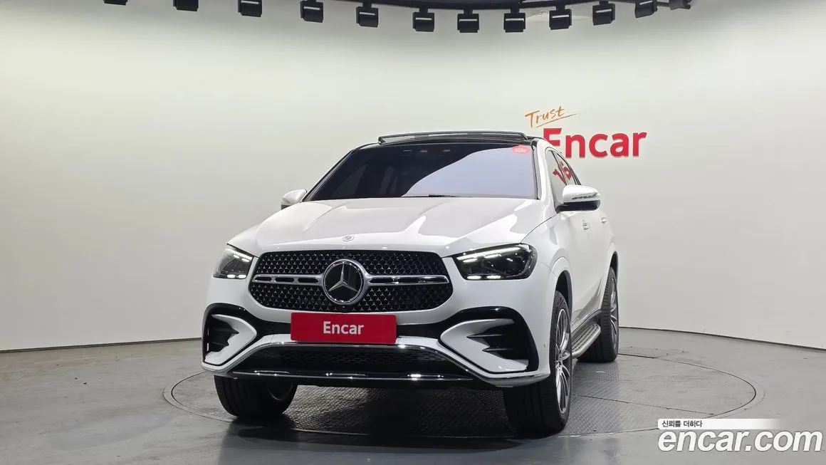 Mercedes-Benz GLE-Class — фото 6