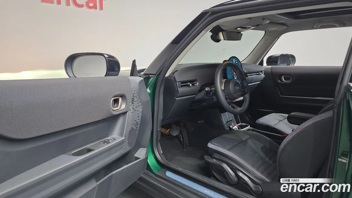 Mini Cooper 2025 из KR, фото 10