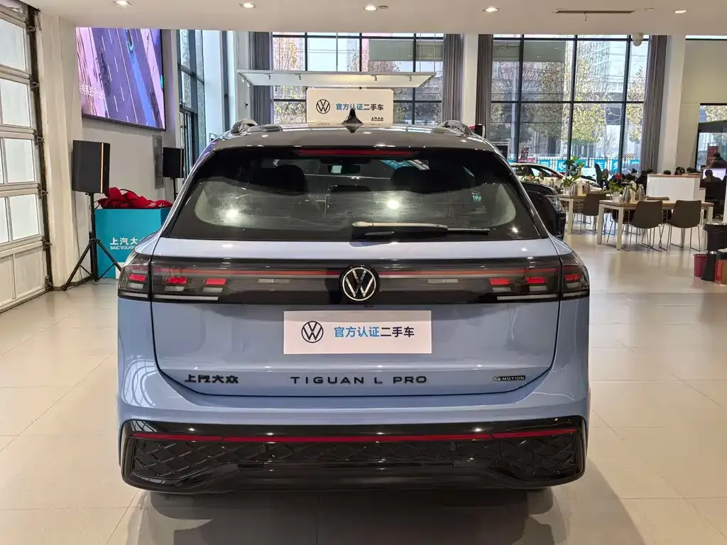 Volkswagen Tiguan L — фото 3
