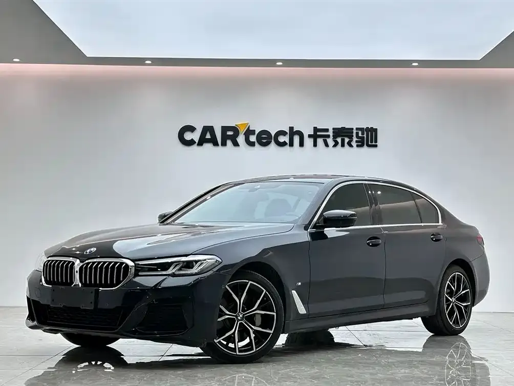 BMW 5 Series — фото 1