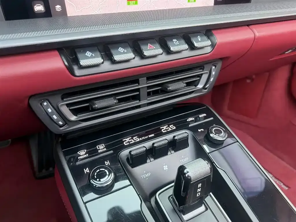 Porsche 911 2023 из CN, фото 10