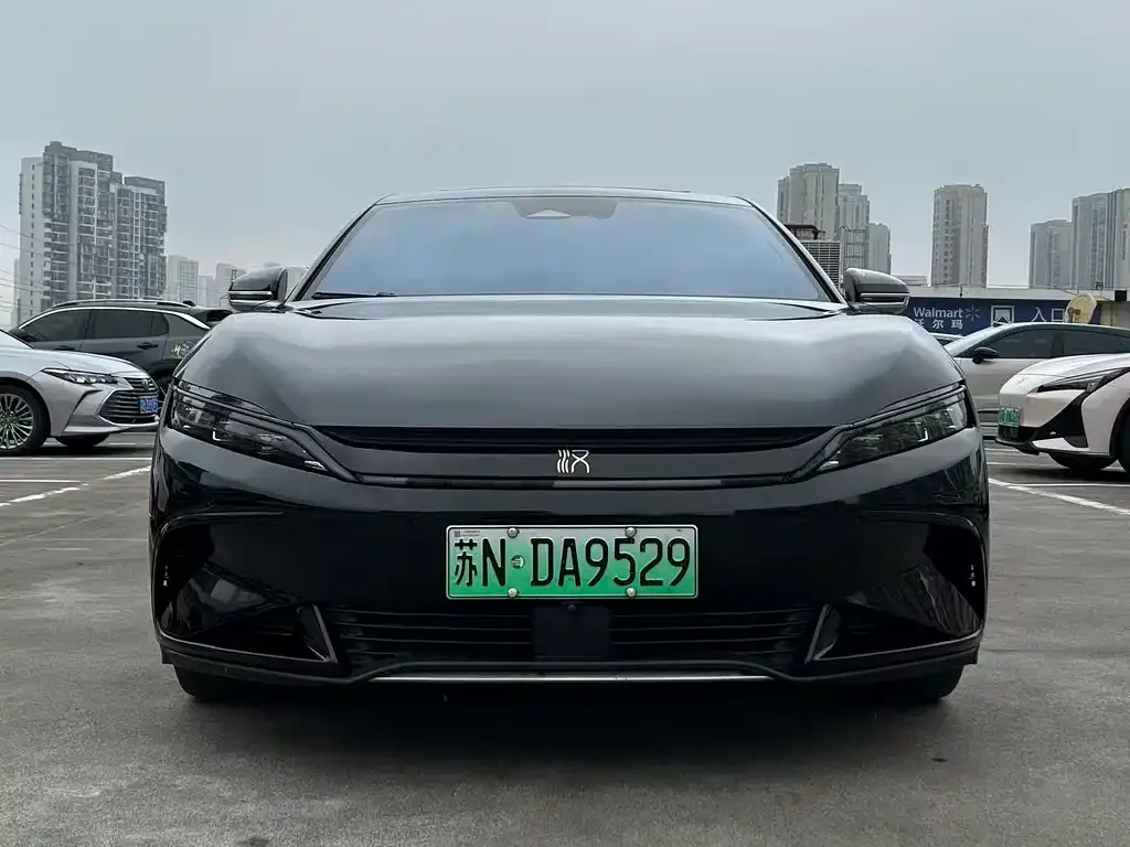 BYD Han — фото 1