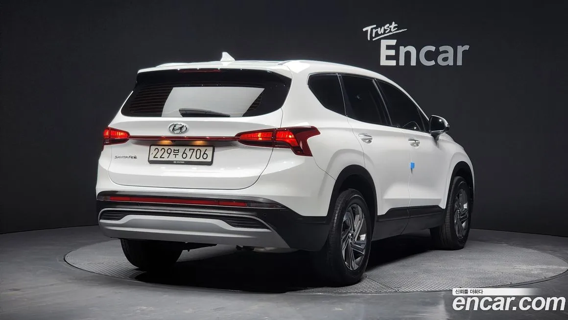 Hyundai Santafe — фото 2
