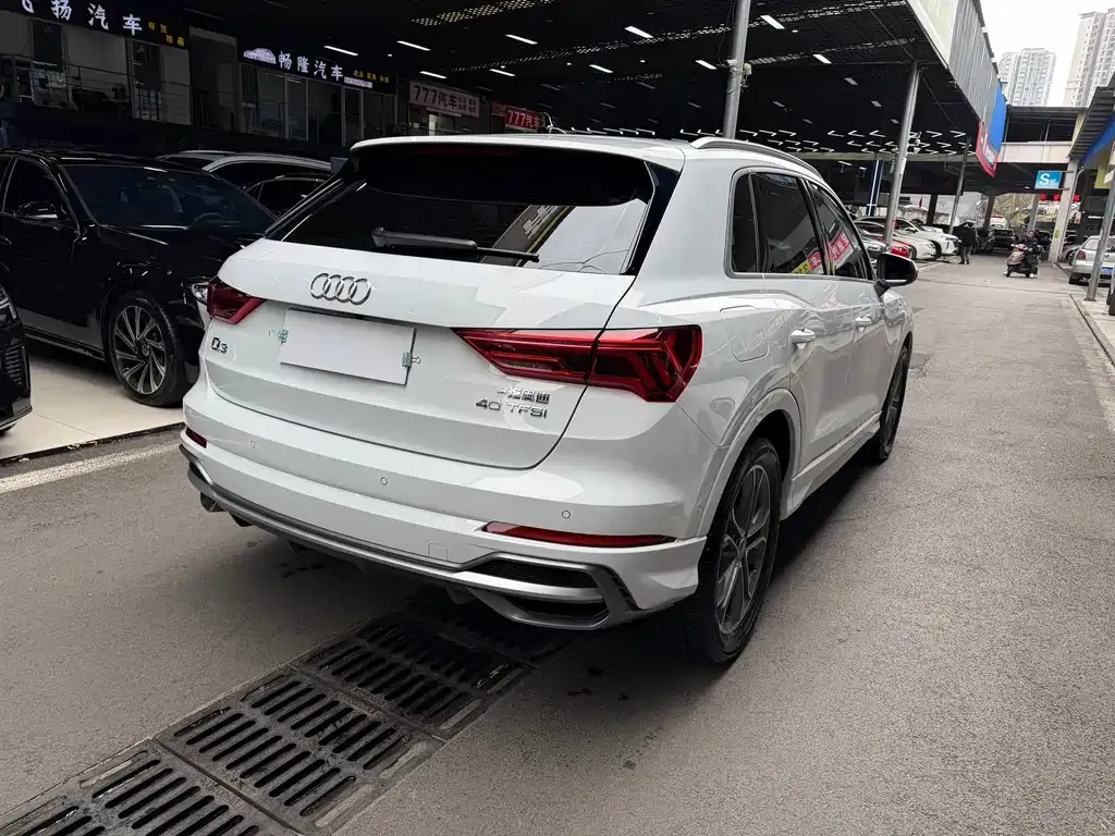 Audi Q3 2022 из CN, фото 7
