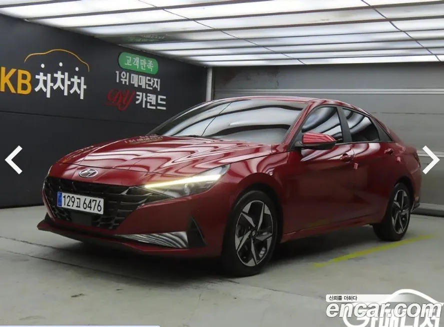Hyundai AVANTE — фото 1