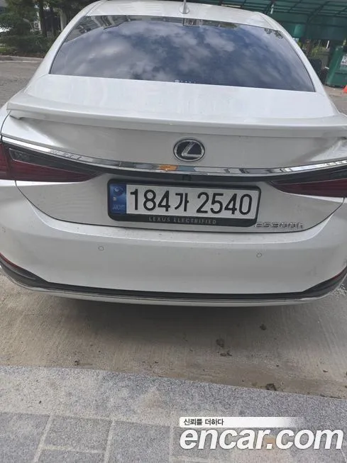 Lexus ES 2025 из KR, фото 2