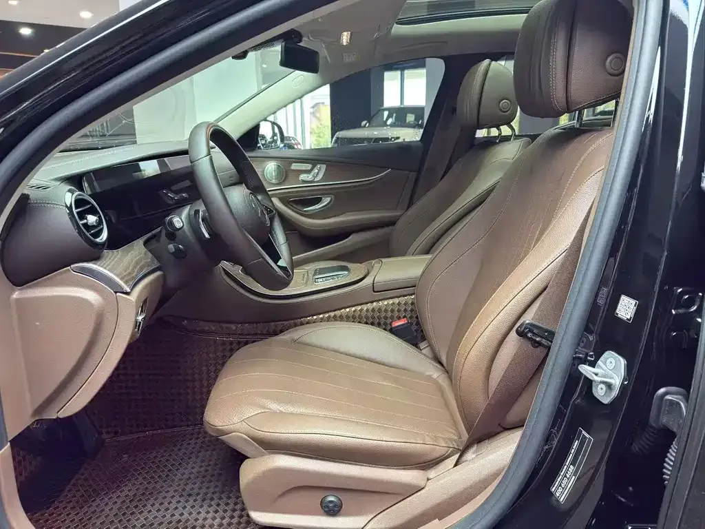 Mercedes-Benz E-Class 2021 из CN, фото 9