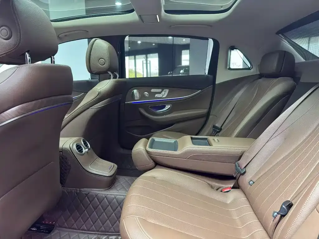 Mercedes-Benz E-Class 2021 из CN, фото 7
