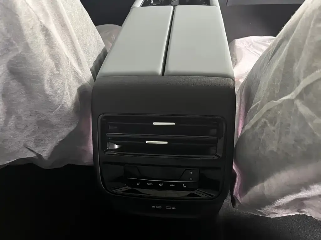 Volkswagen Teramont 2026 из CN, фото 3