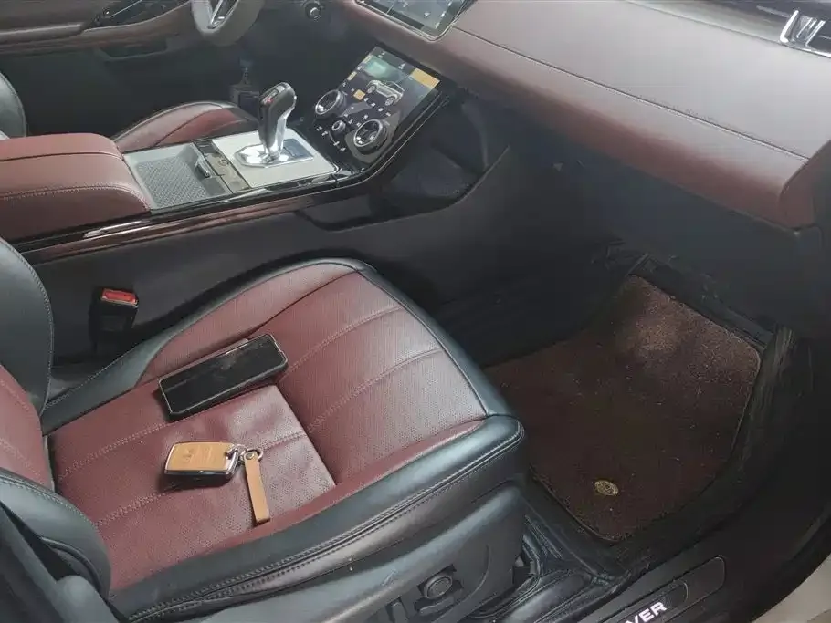 Land Rover Evoque 2023 из CN, фото 4