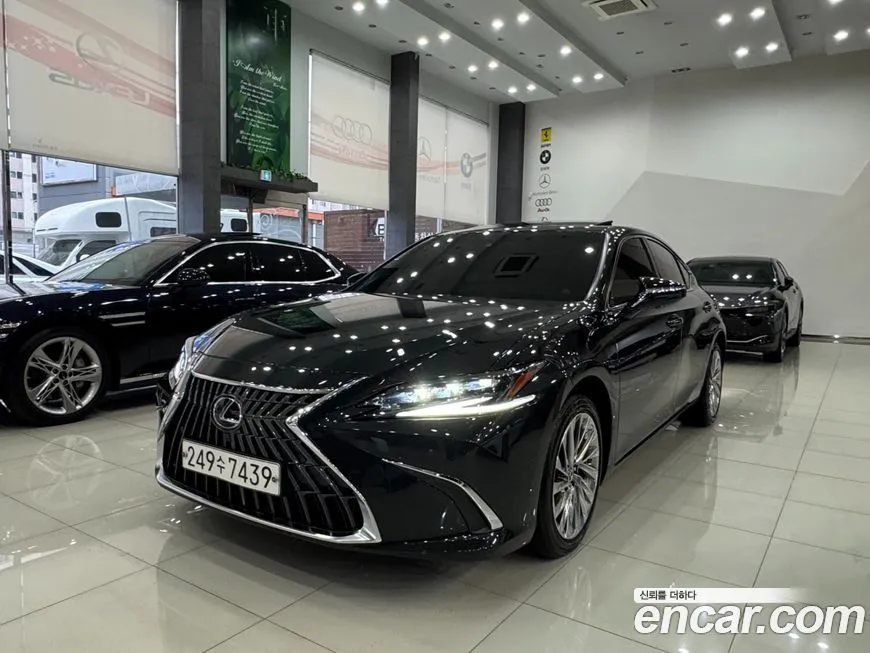 Lexus ES 2025 из KR, фото 1
