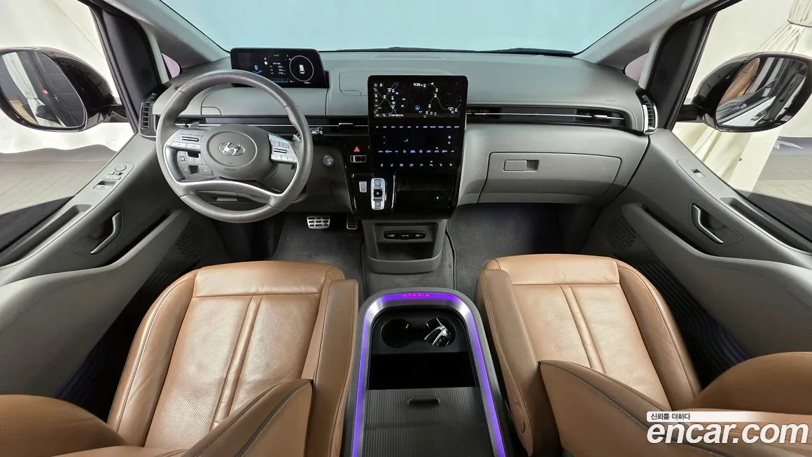 Hyundai Staria — фото 3