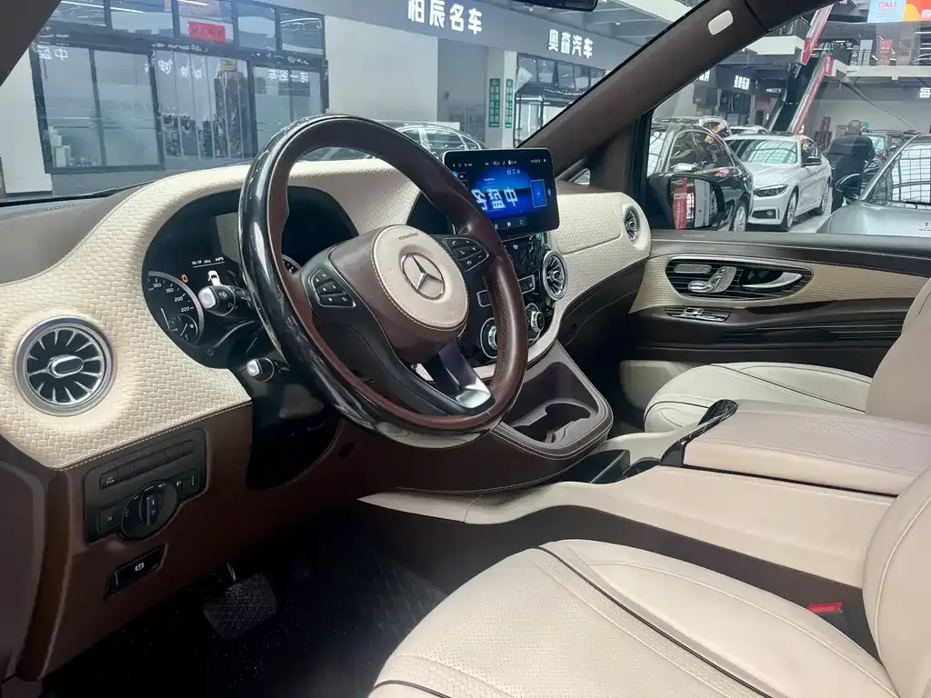 Mercedes-Benz Vito — фото 4