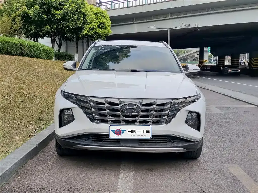 Hyundai Tucson — фото 10