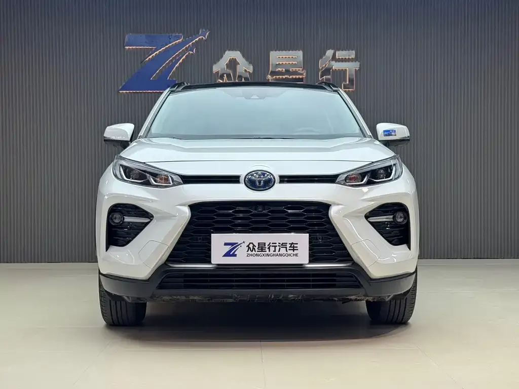 Toyota Wildlander 2023 из CN, фото 3