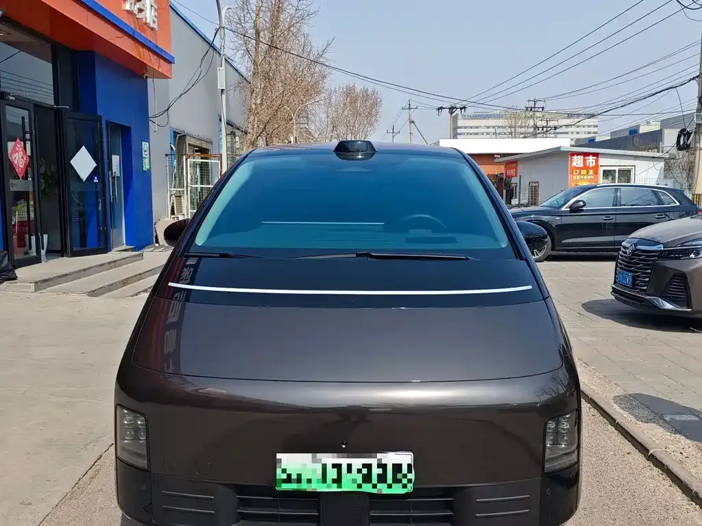 Li Auto Li MEGA