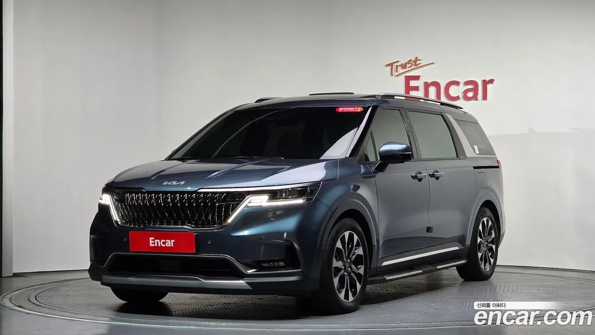 Kia Carnival 2023 из KR, фото 1