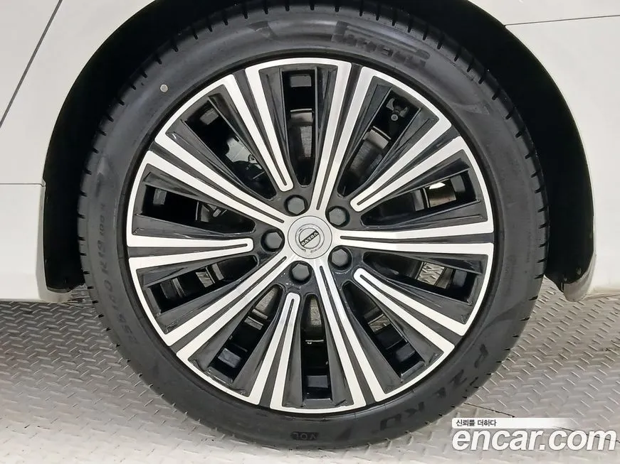 Volvo S90 — фото 10
