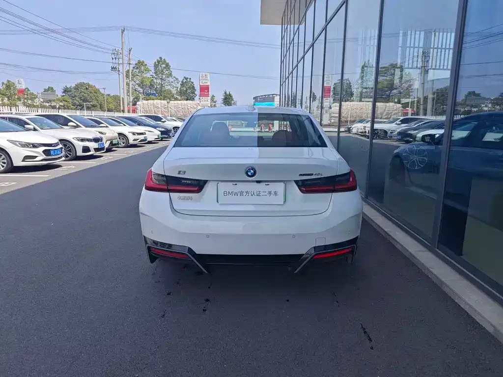 BMW i3 — фото 10
