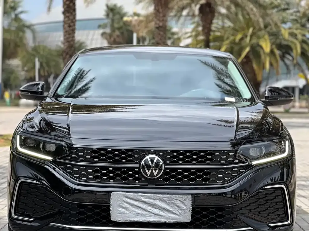Volkswagen Passat — фото 7