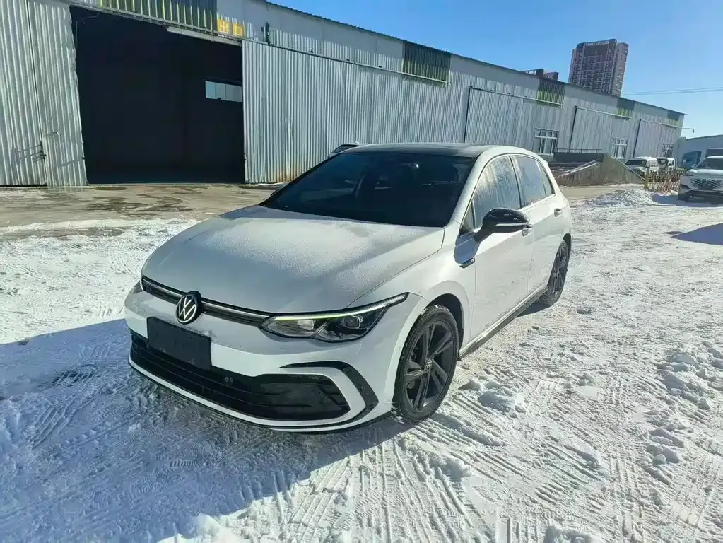 Volkswagen Golf 2021 из CN, фото 1