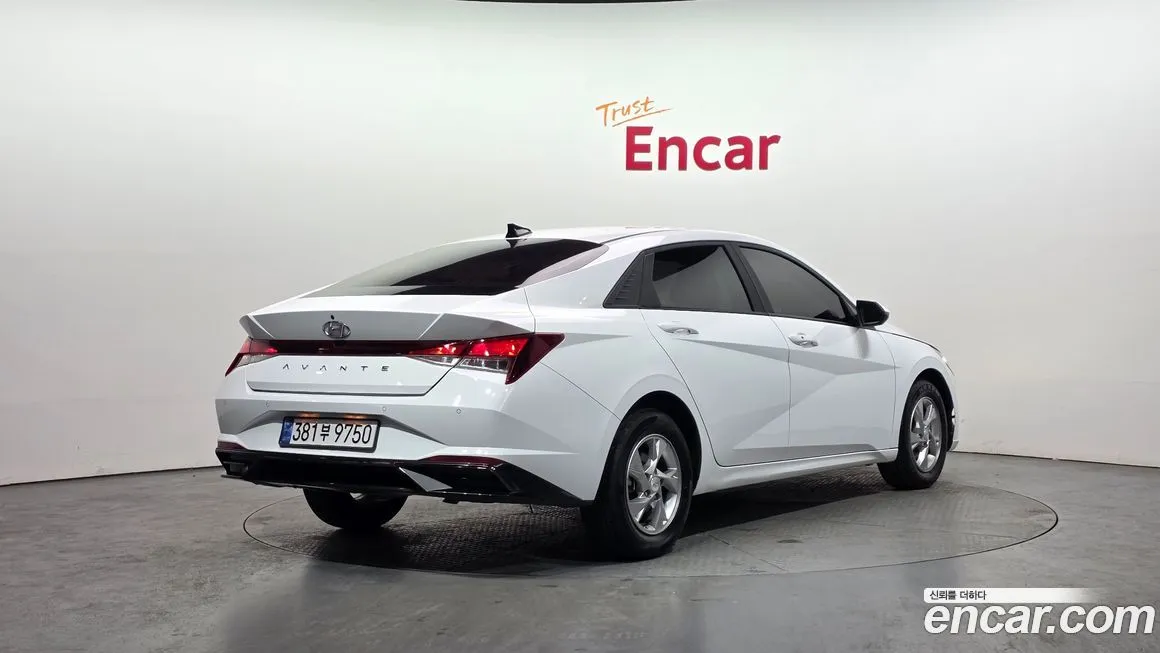 Hyundai AVANTE 2022 из KR, фото 6
