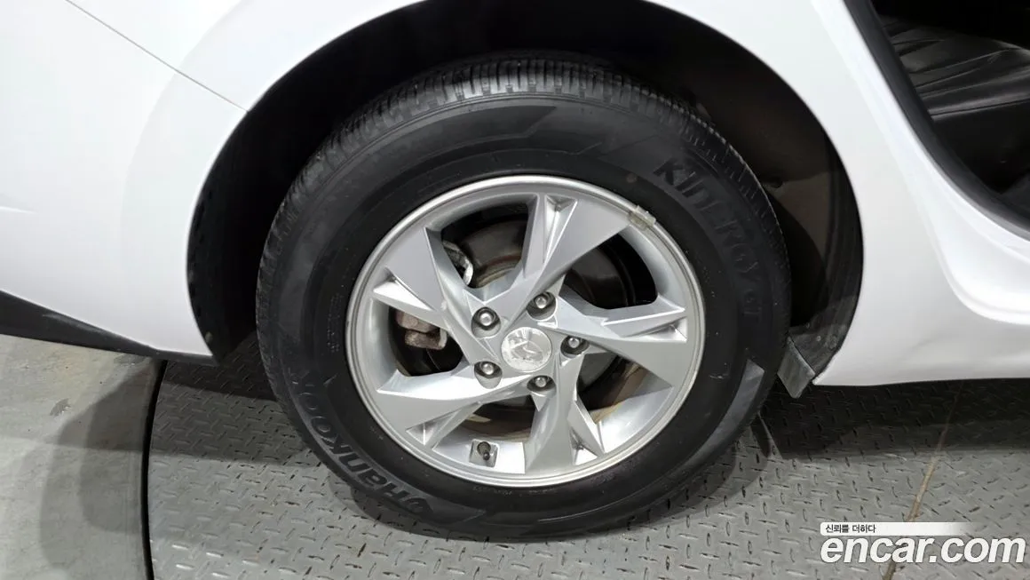 Hyundai AVANTE 2022 из KR, фото 8