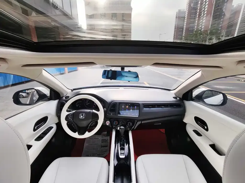 Honda Vezel 2022 из CN, фото 3