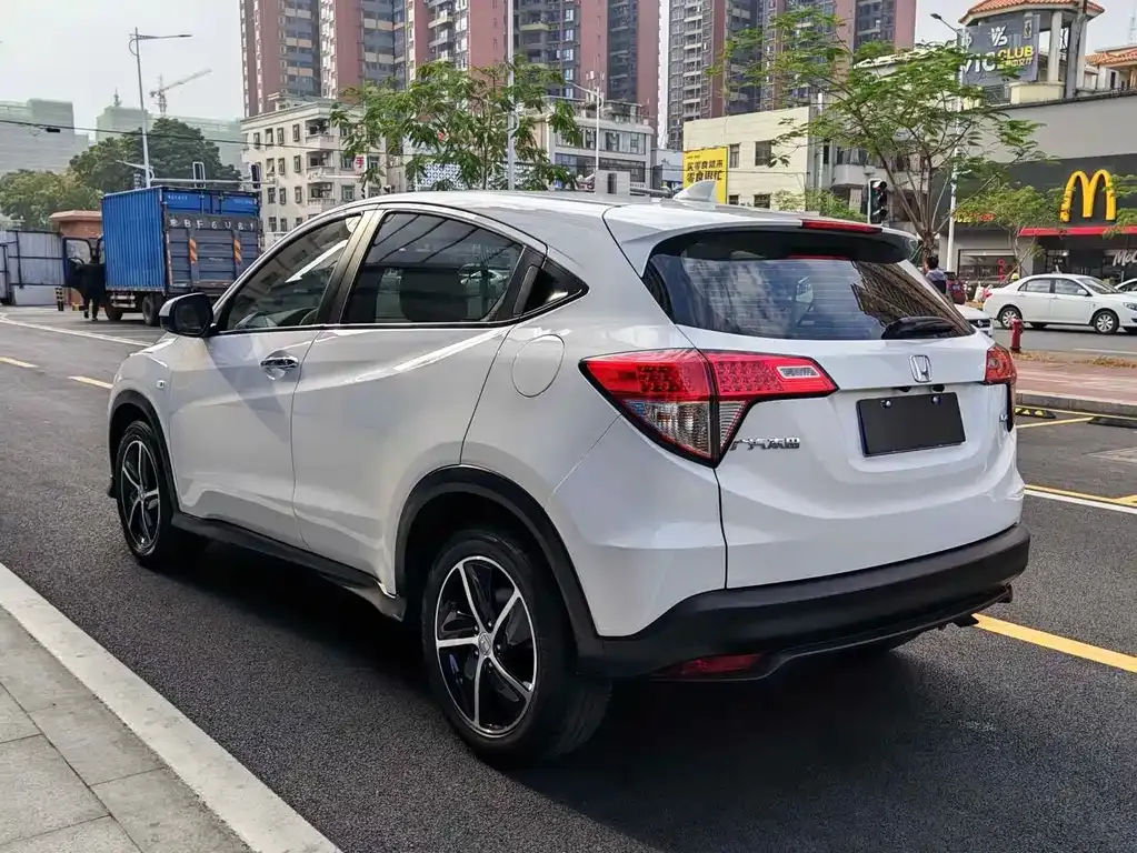 Honda Vezel 2022 из CN, фото 8