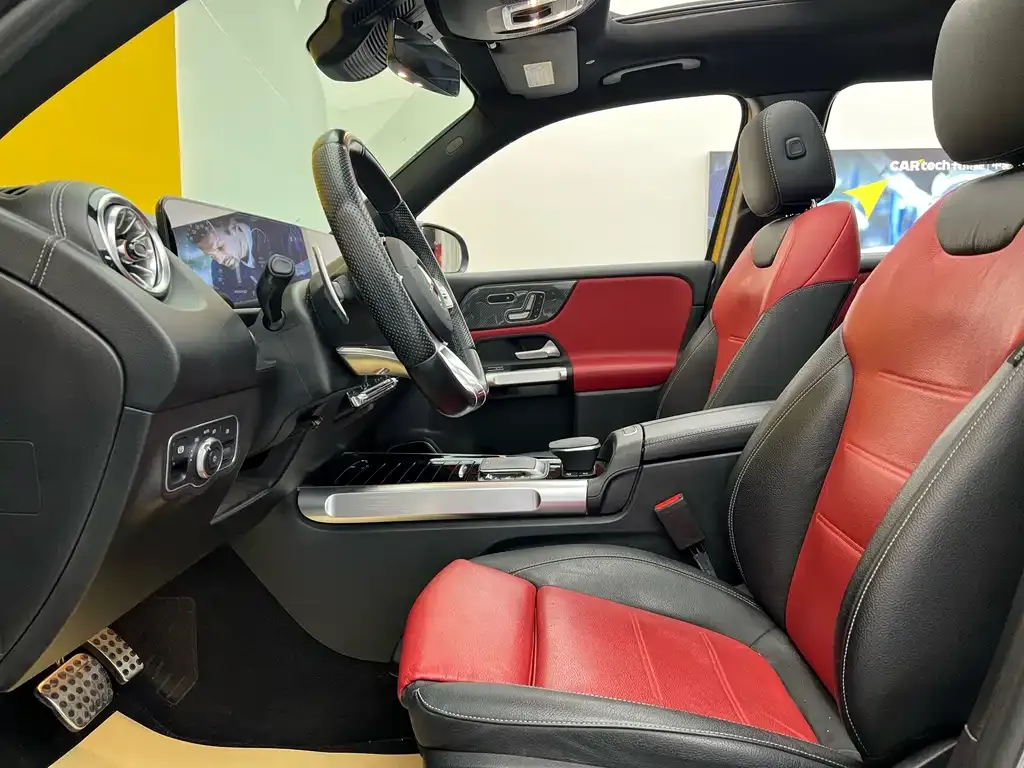 Mercedes-Benz GLB AMG — фото 6