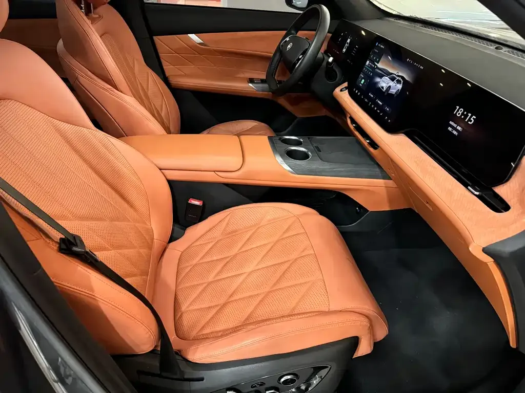 Changan CS75PLUS — фото 10