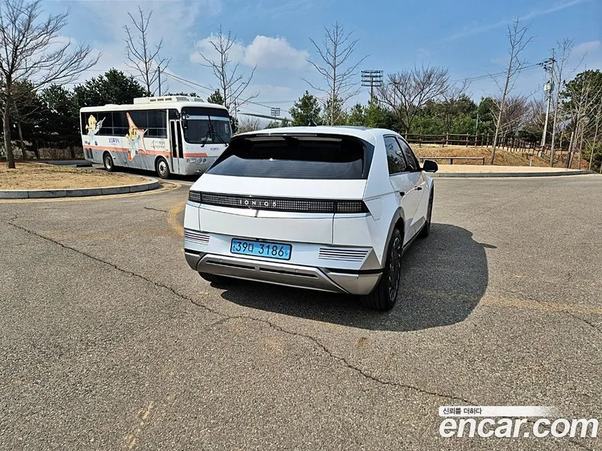 Hyundai Ioniq5 — фото 7