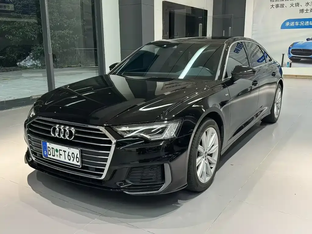 Audi A6L 2021 из CN, фото 1