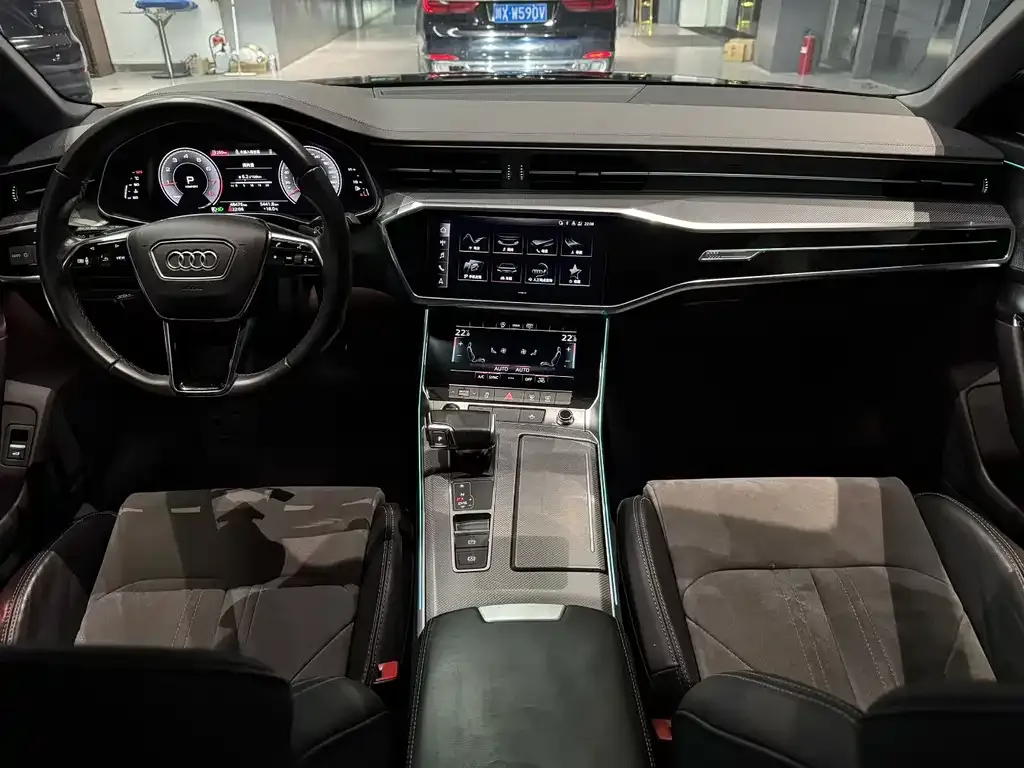 Audi A6L 2021 из CN, фото 5
