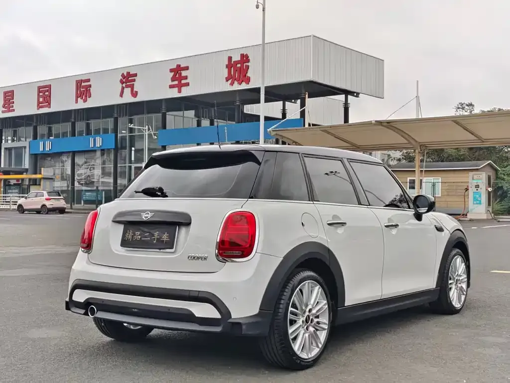 MINI Cooper (3-door) 2023 из CN, фото 6