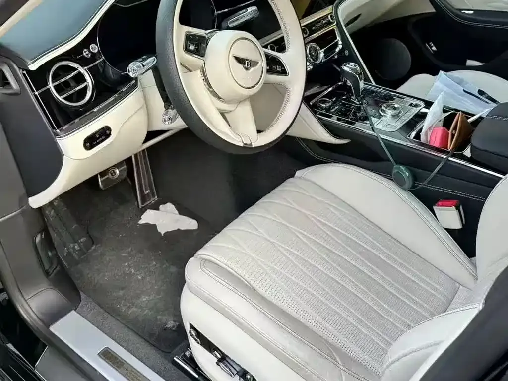 Bentley Flying Spur 2022 из CN, фото 2