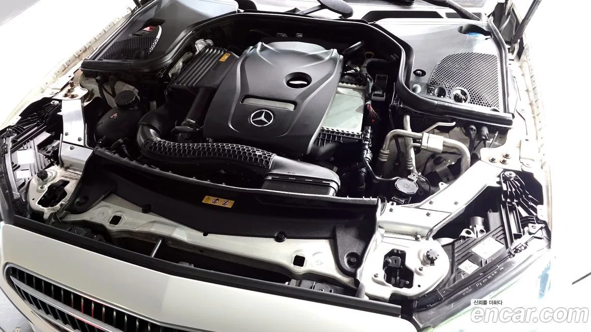 Mercedes-Benz E-Class 2021 из KR, фото 3