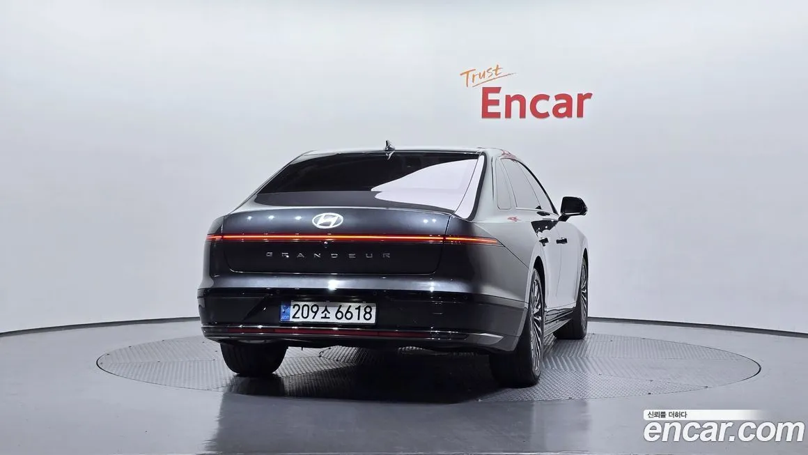 Hyundai Grandeur 2023 из KR, фото 8