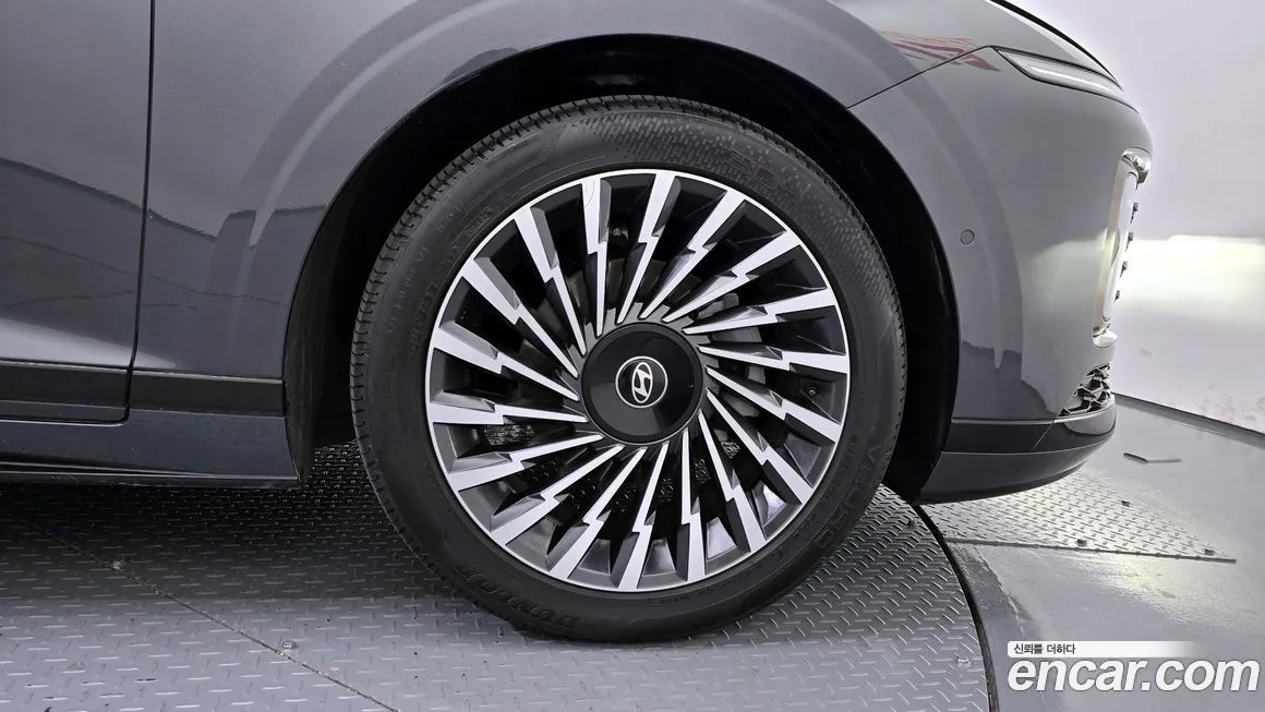 Hyundai Grandeur 2023 из KR, фото 9