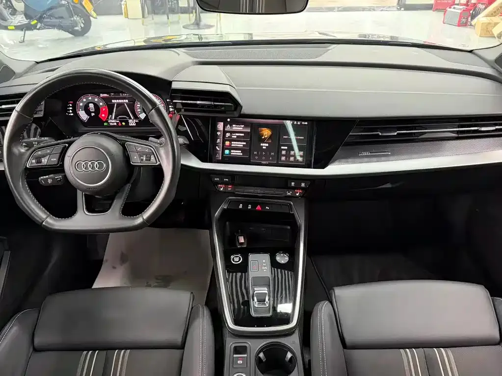 Audi A3 2022 из CN, фото 6