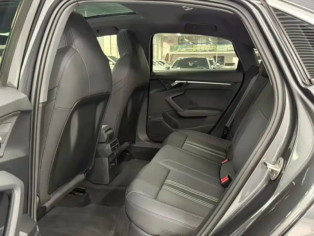Audi A3 2022 из CN, фото 4