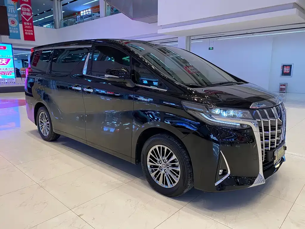Toyota Alphard 2023 из CN, фото 10