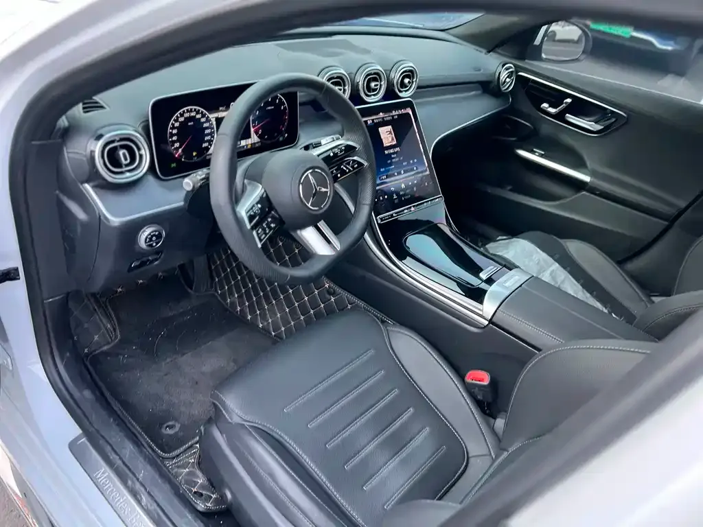 Mercedes-Benz C-Class 2024 из CN, фото 4