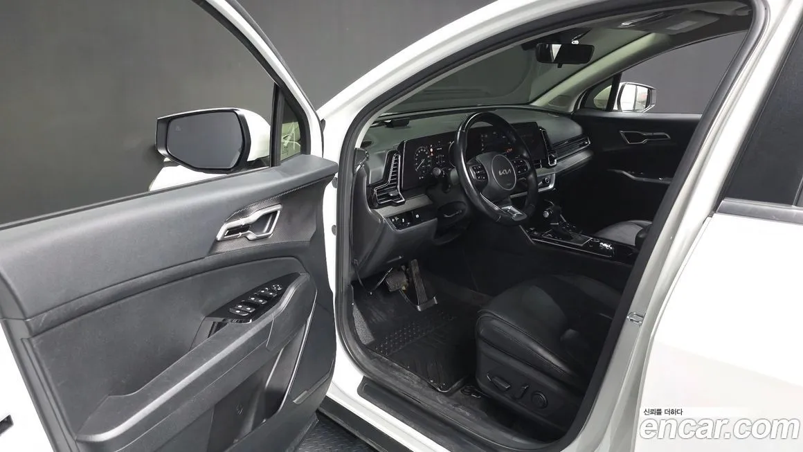 Kia Sportage — фото 7