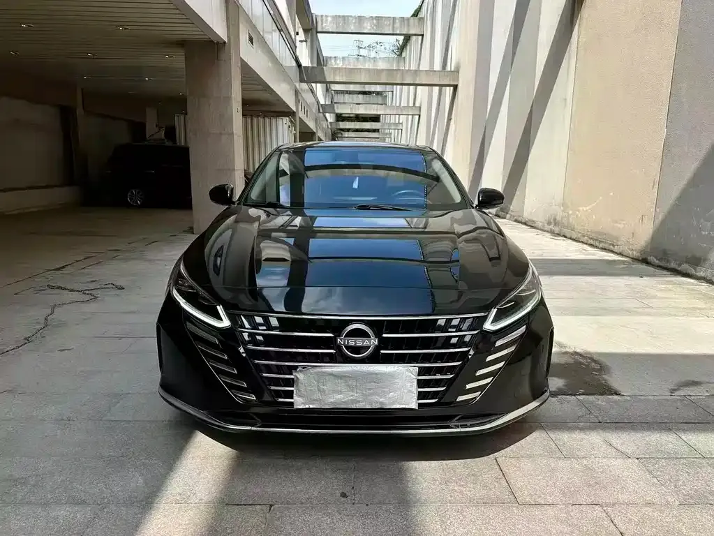 Nissan Teana — фото 4