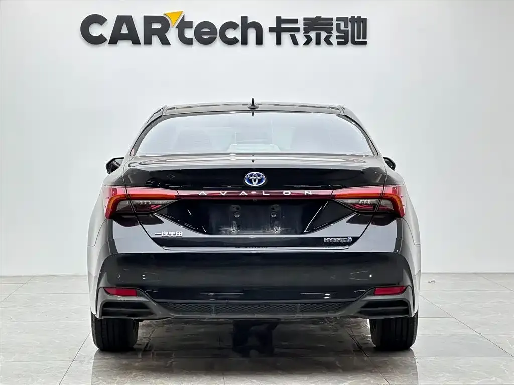 Toyota Avalon 2023 из CN, фото 9