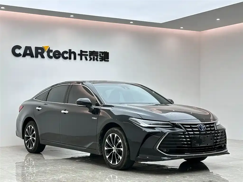 Toyota Avalon 2023 из CN, фото 4