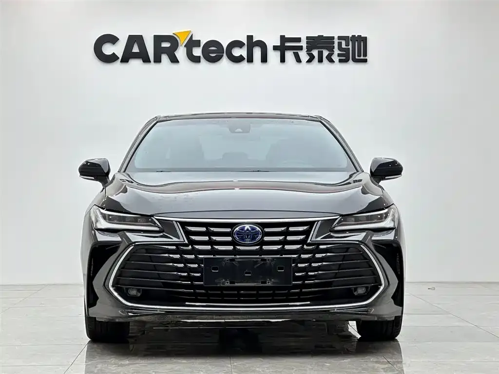 Toyota Avalon 2023 из CN, фото 2
