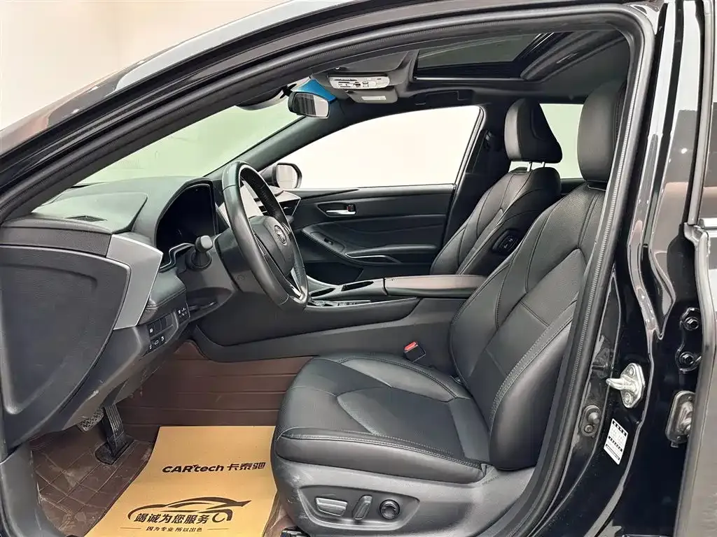 Toyota Avalon 2023 из CN, фото 10