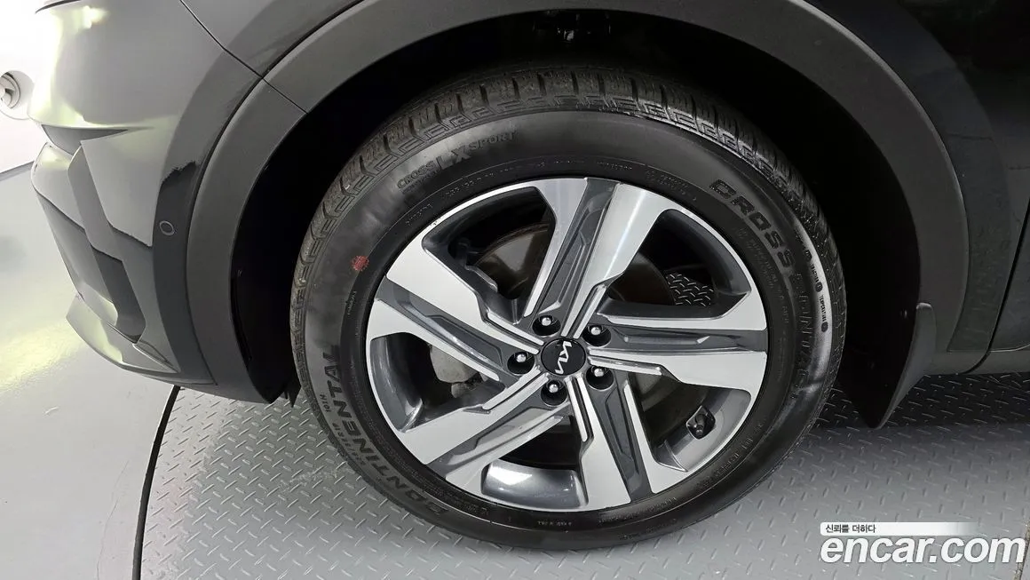 Kia Sorento — фото 6